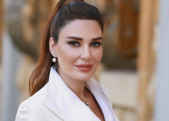بالفيديو- هكذا احتفلت سيرين عبد النور بعيد الأب مع زوجها وولديها