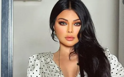 هيفاء وهبي تتخطى 10 ملايين متابع على 