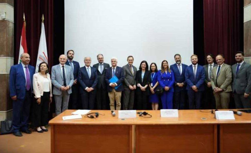 بشرى سارة للمعلمين... "18 دولار عن كل يوم في الإمتحانات"