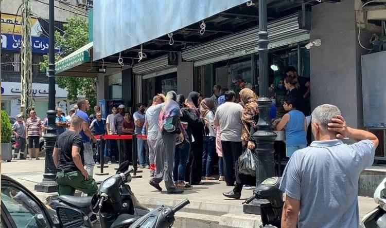 أزمة الخبز مستمرة وابراهيم يطالب بحماية أمنية للأفران