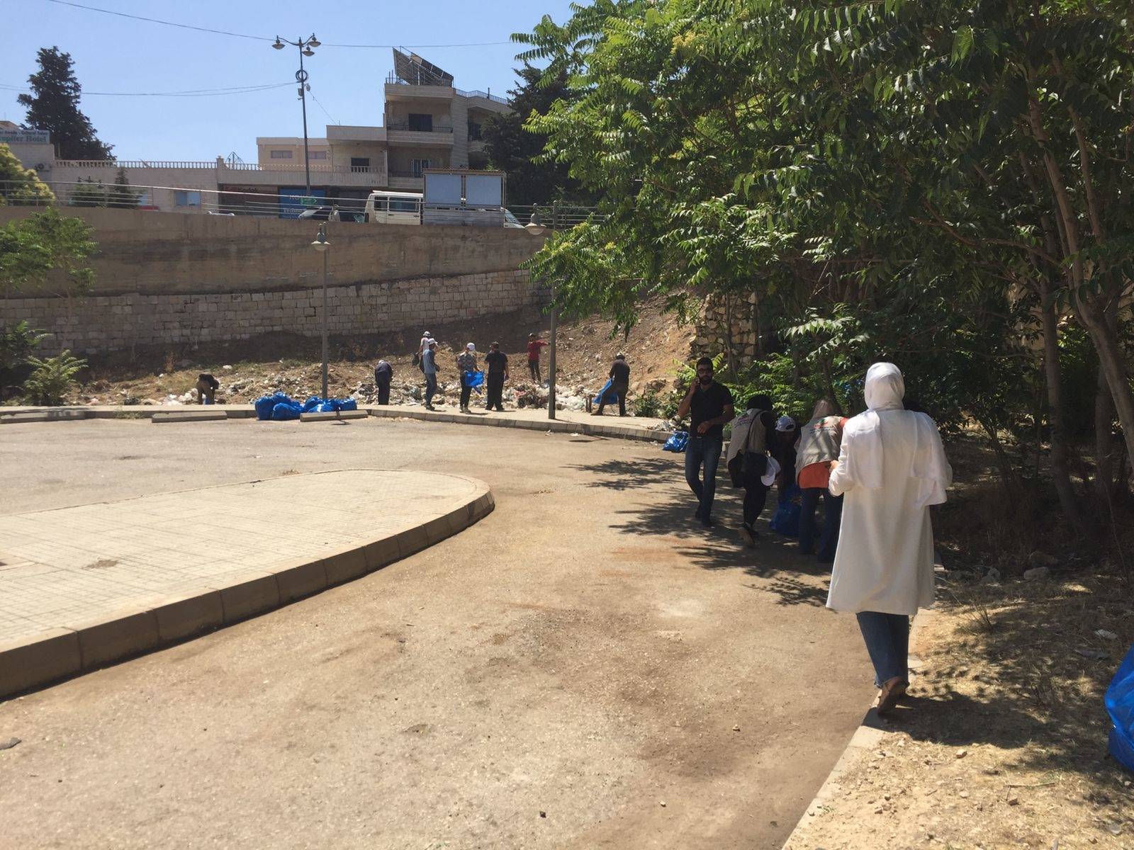 حملة نظافة في بعلبك :اهلا بالمهرجانات