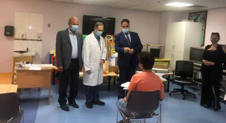 في اليوم الأول لامتحانات "البريفيه": أجواء هادئة.. لكن لا إنارة
المدير العام للتربية جال على بعض المراكز: المُرشّح بحاجة لظروف مُريحة