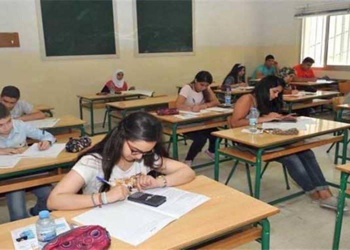 المدير العام للتربية تفقد سير امتحانات الشهادة المتوسطة وناشد تأمين الكهرباء