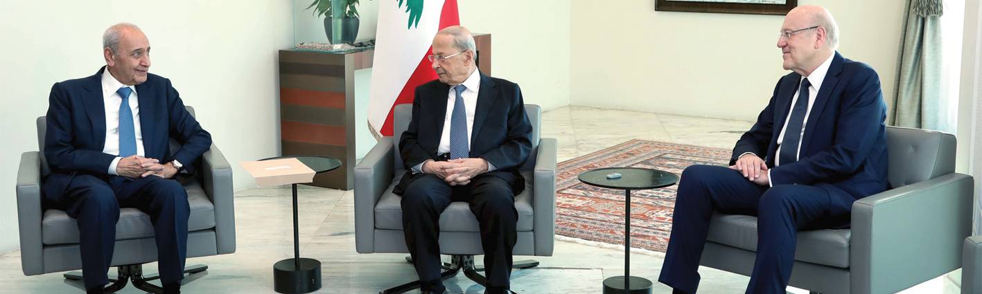 ميقاتي «الرابع» دون غطاء مسيحي ــ درزي يُفاوض عون من موقع «الأقوى»؟
الاستشارات تكشف هزالة المعارضة والبخاري يُروّج لمرحلة فاصلة بعد تموز
لبنان يخسر «مُناورة» اللجوء... تنسيق أميركي ــ «إسرائيلي» لمواجهة حزب الله!