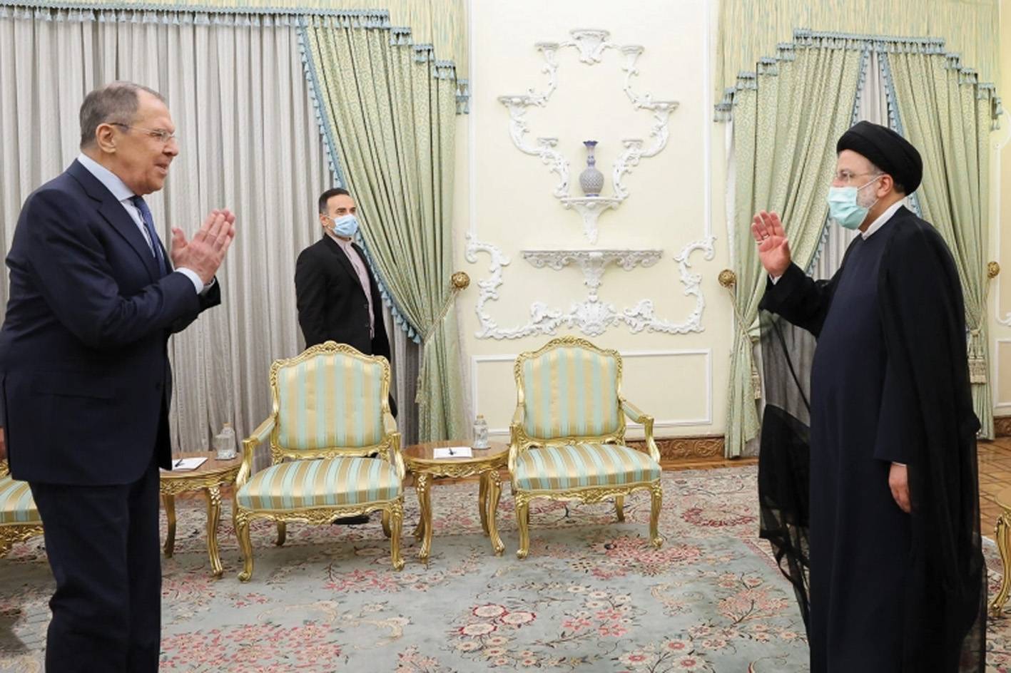لافروف يبحث في طهران توسع الناتو والاتفاق النووي وأمن الخليج وحرب أوكرانيا