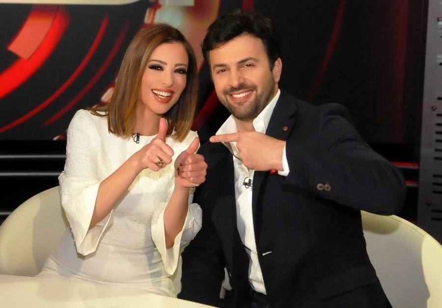 بالصور: تيم حسن يتوسط وفاء الكيلاني وزوجته السابقة ديمة بياعة