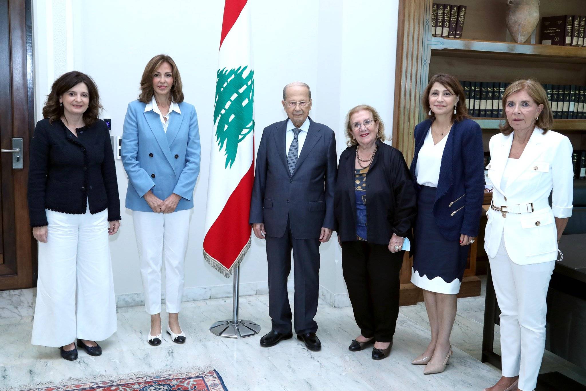 بين أوضاع النازحين ومهرجانات بيت الدين.. إستقبالات لعون في القصر الجمهوري