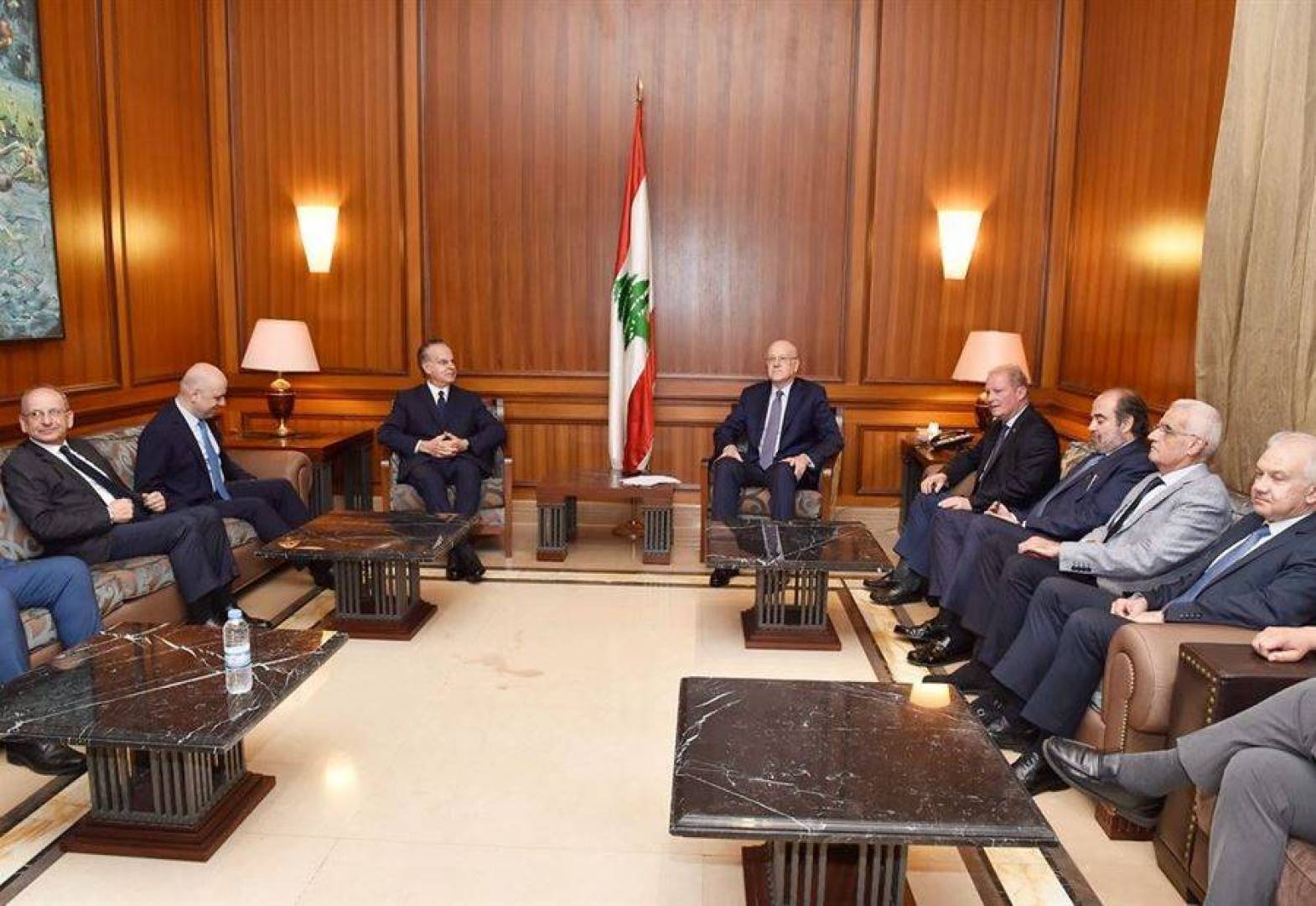 شروط «حكوميّة» تعقّد المشهد الحكومي وتُبقي على المعادلة الحالية