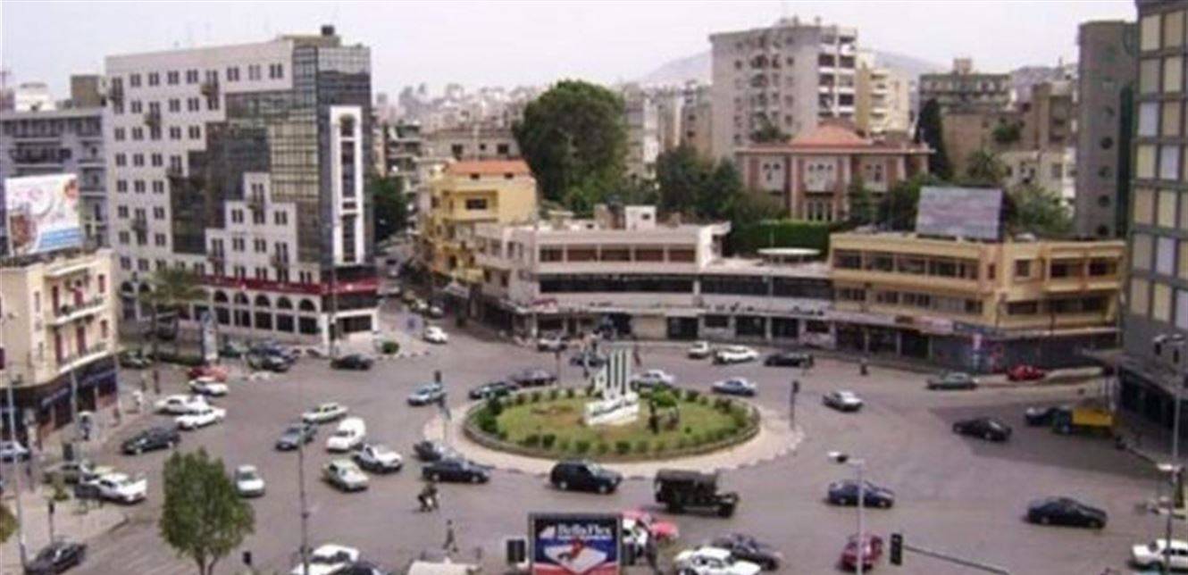 محتجون يقفلون جميع مسارب ساحة النور