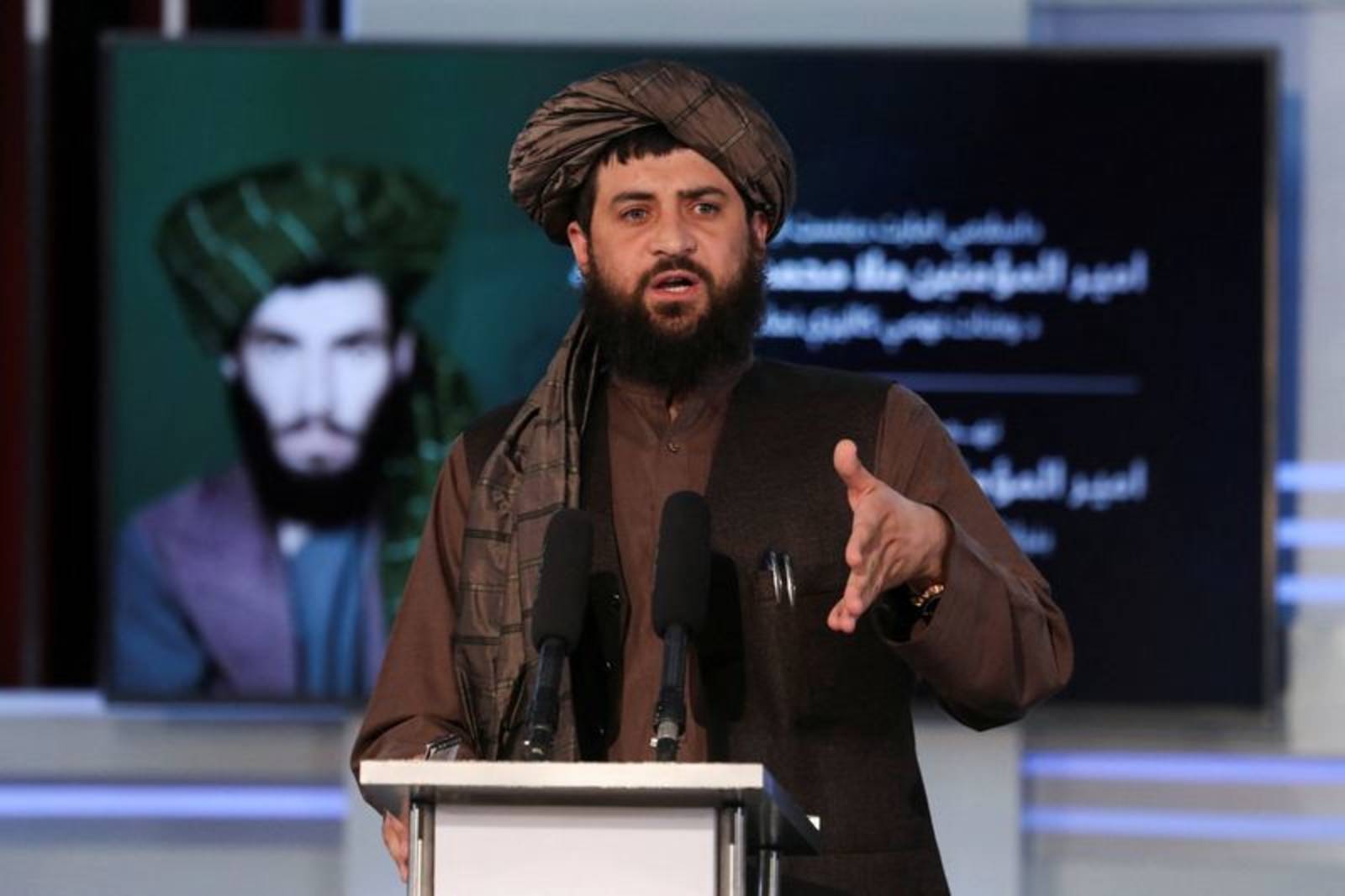 وزير دفاع "طالبان" يزور قطر