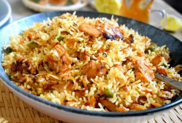طريقة عمل أرز بالتونة