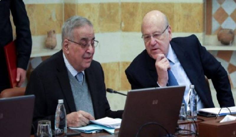 ميقاتي وبوحبيب يدرسان صياغة موقف لبنان من مسيّرات الحزب