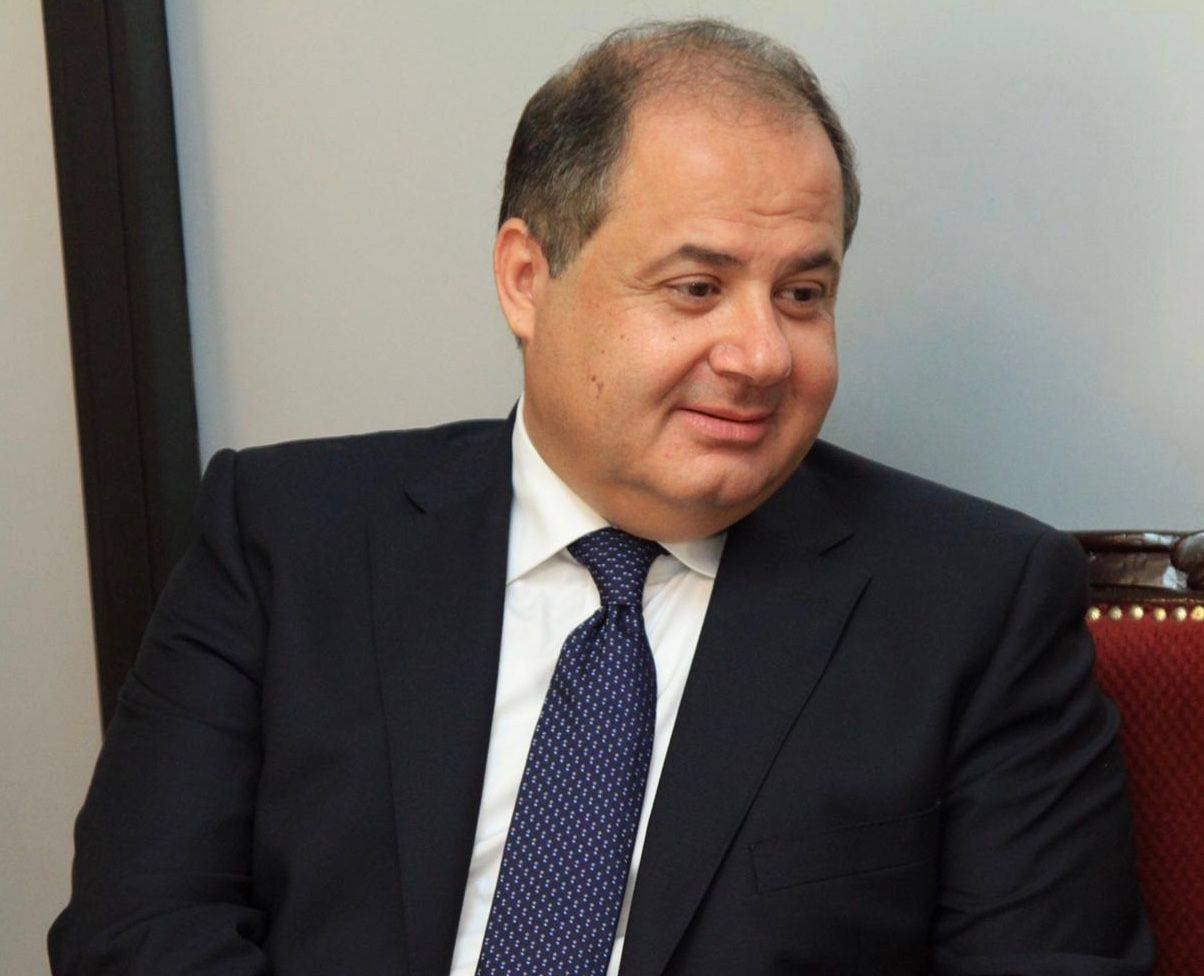 نفى ان يكون اجتماع نقابات المهن الحرة ضد المصارف
عربيد :ليس لدى جمعية المصارف خارطة طريق

تطمئن باعادة الودائع ونشدد على الاستقرار السياسي