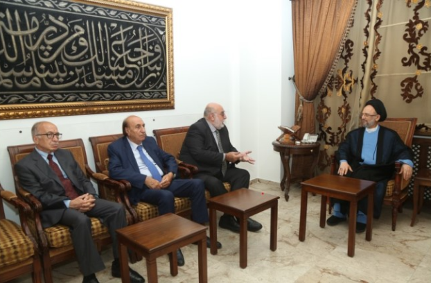 فضل الله: حذار من استغلال
العدو لنقاط الضعف الداخليّة