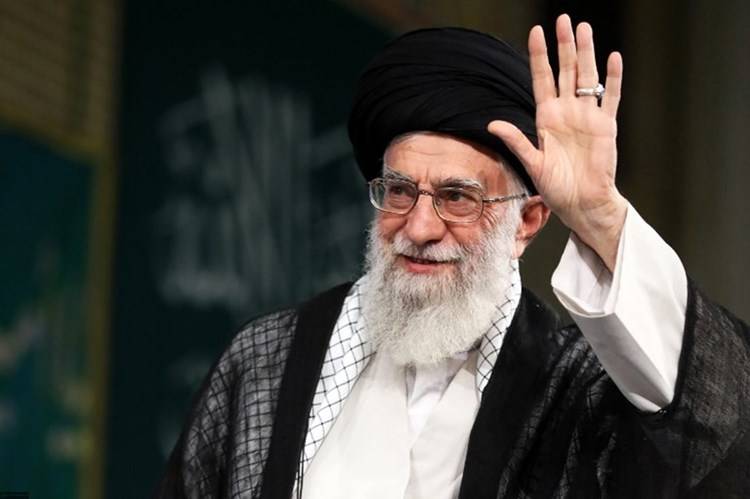 خامنئي  يدعو  لمواجهة التفرقة والخلاف