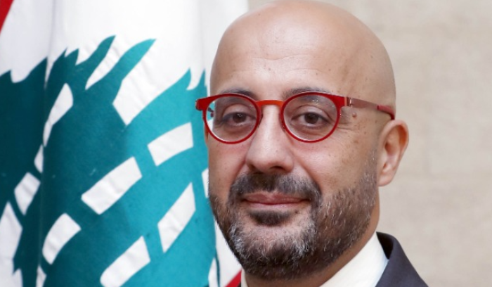 وزير البيئة ناصر ياسين في حديث للديار :خطة الوزارة للادارة المتكاملة
للنفايات الصلبة تبداء بحوكمة جيدة وتعزيز الفرز وتأهيل المكبات العشوائية