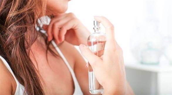 توصية بوضع القليل من العطر في الصيف.. والسبب؟