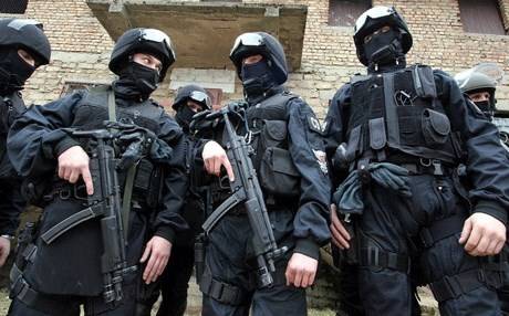 بولندا: اعتقال شخص زرع عبوة ناسفة قرب القصر الرئاسي