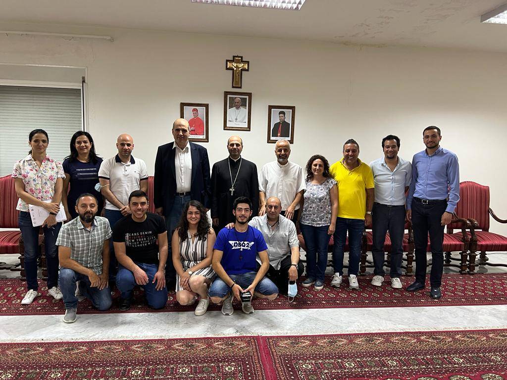 اجتماع تحضيري بحضور المطران جوزف معوض والمدير العام لويس لحود لإطلاق السوق الزراعي " يا عيني عا زحلة "