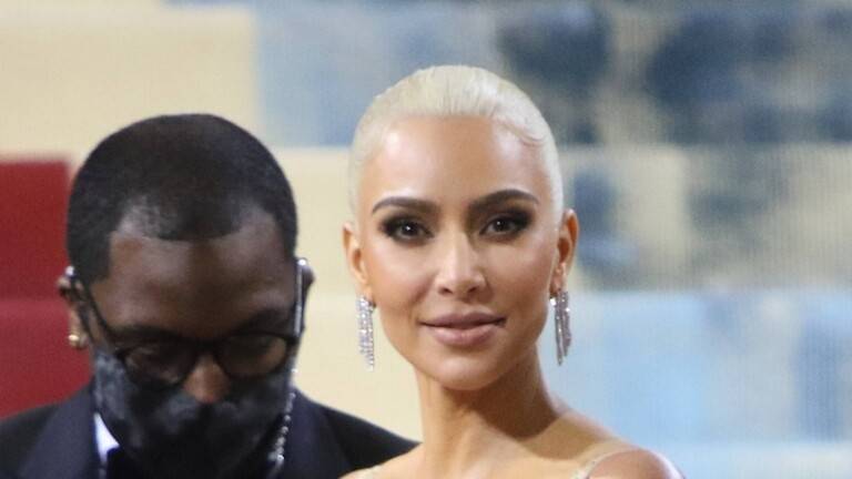 نظام كيم كاردشيان الغذائي قبل حفل "Met Gala" تسبب لها بهذا المرض!