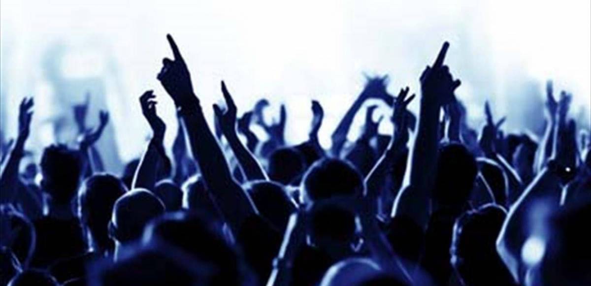 فنان لبناني يُقلق متابعيه.. تعرّض لإصابة خطيرة في ظهره وفيديو يكشف التفاصيل