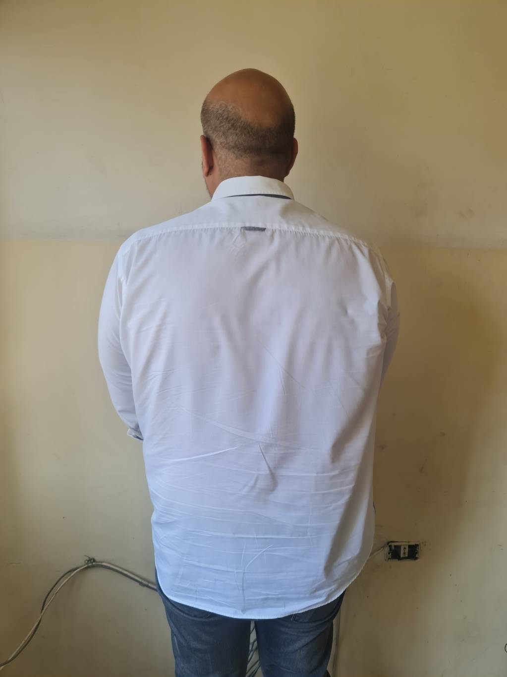 توقيف مطلوب بجرائم 
إحتيال وشِك بلا رصيد