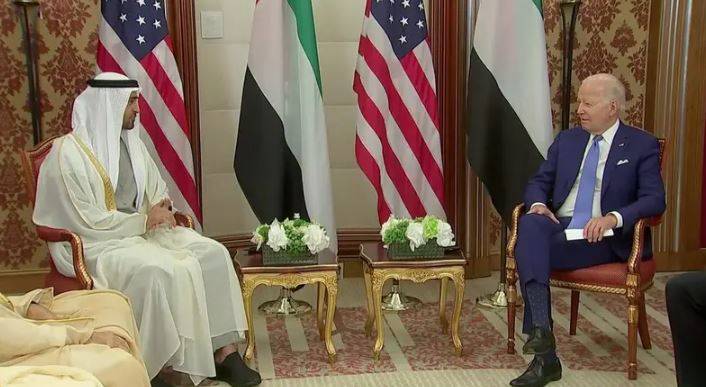 بايدن يدعو الرئيس الإماراتي لإجراء زيارة رسمية لواشنطن... والأخير: أعمل على مد الجسور بين بلدينا