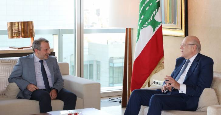 رسالة مناوشات ميقاتي - باسيل... تأليف الحكومة "صار من الماضي"
"الطاقة" فجّرت التأليف... ومكاسب للطرفين في بقاء الحكومة الحاليّة