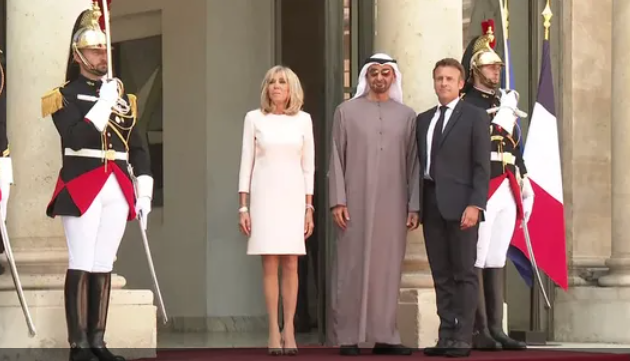 ماكرون إستقبل بن زايد في الإليزيه