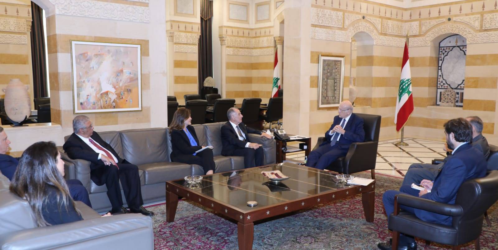ميقاتي أمام وفد أميركي: اذا لم تتصرف الحكومة والمجلس النيابي بسرعة فلبنان مهدد بكارثة