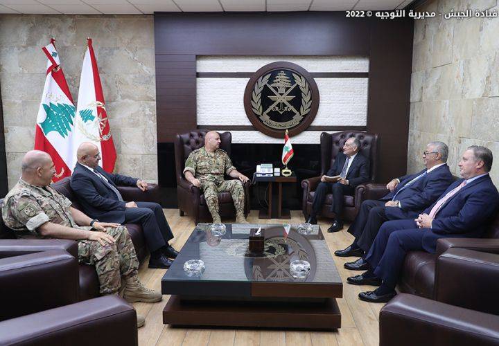 "العمل الأميركيّة" زارت قائد الجيش وبو صعب
الخطيب: "إسرائيل" تفتعل المشاكل والأزمات