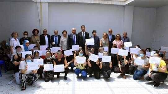 إفادات ودورات تدريب مهنيّ وتعليميّ لسجينات
