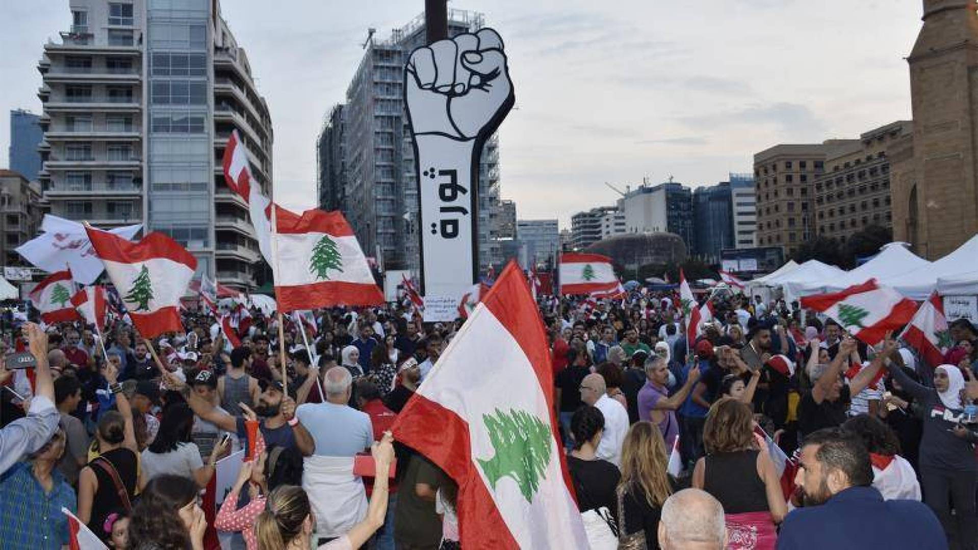 "بأجندة تصعيدية".. عودة الحراك إلى الشارع؟!