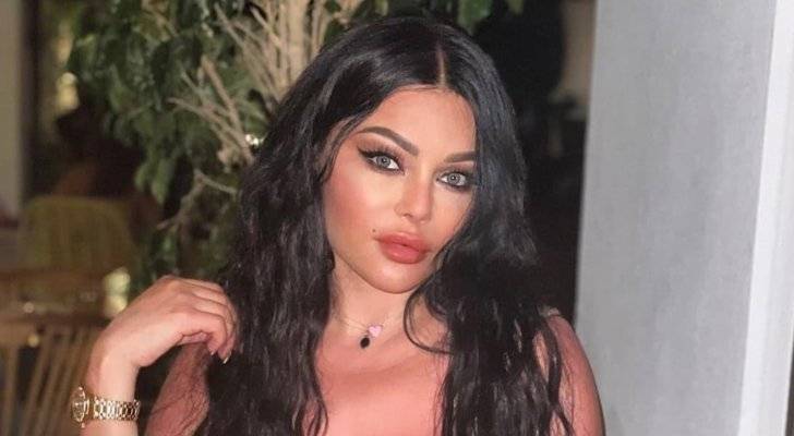 هيفاء وهبي تحتفل بوصول أغنيتها "تيجي" إلى عشر ملايين مشاهدة على يوتيوب