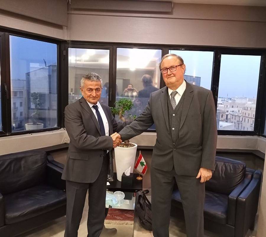 دوكان ابدى لوزير المالية تفاؤلا
في اعادة استنهاض الوضع الاقتصادي
