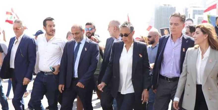 النواب التغييريون: التدابير لم تكن كافية لاخماد حريق الإهراءات ونطالب بالحقيقة