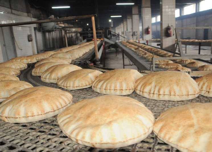 “نقابات المخابز”: لتوزيع الطحين بشكل عادل على الأفران