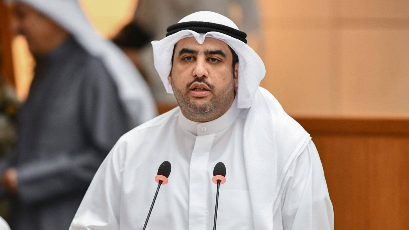 إحالة وزير المالية الكويتي إلى التحقيق لامتناعه عن فصل موظف مرتبط باسرائيل