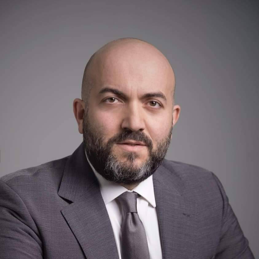 طالب بتحويل مبنى المجلس النيابي الى دار للاوبرا من اجل انعاش الوسط
موسى للديار :المغتربون حركوا السوق العقارية لكن المشكلة

في اقفال الدوائر العقارية التي تمنع التسجيل والاسعار تدنت 50 في المئة