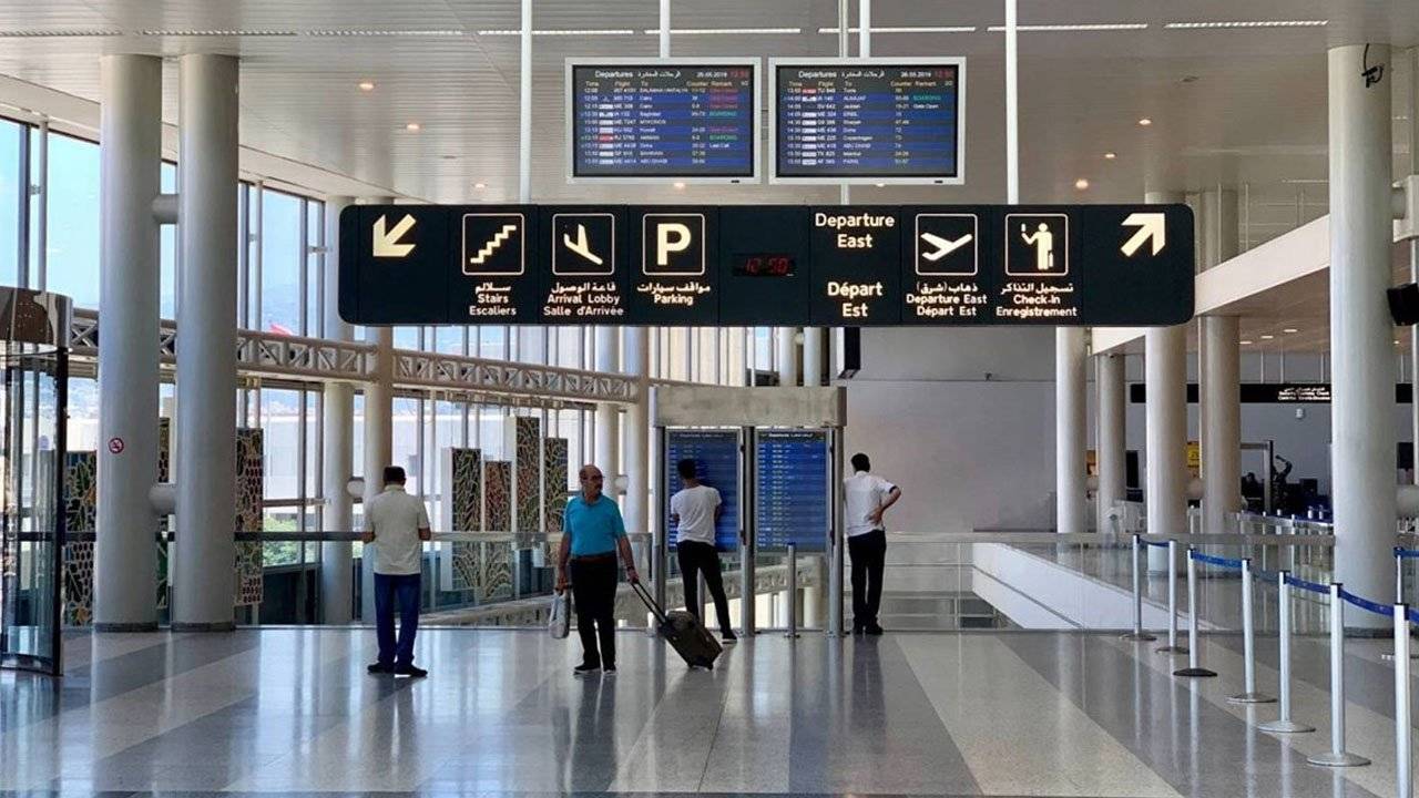 الى الطلاب المسافرين إلى الخارج... إليكم ما أعلنه المدير العام للتربية