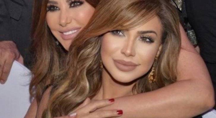 نوال الزغبي تبارك لـ نجوى كرم على "ساعة بيضا".. والأخيرة ترد عليها