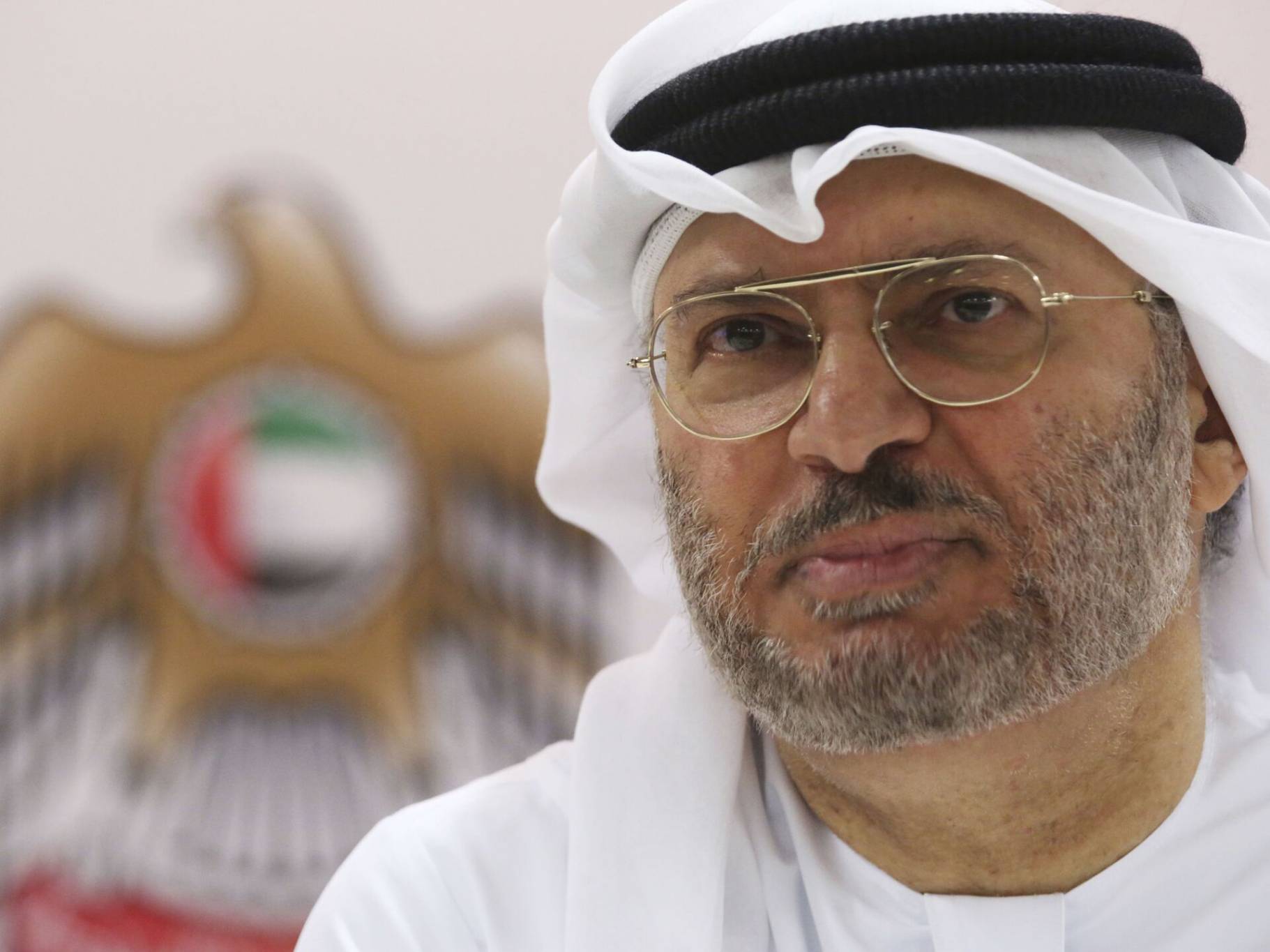 قرقاش: استقرار العراق محل اهتمام عربي وإقليمي