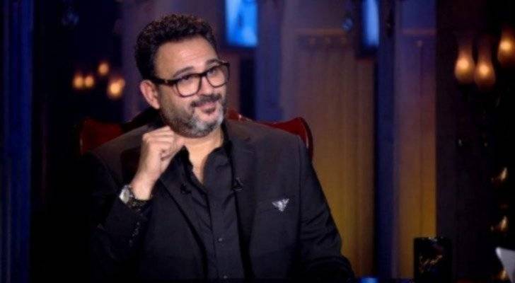 والدة أكرم حسني تعلق على عودة أغنية "للي"