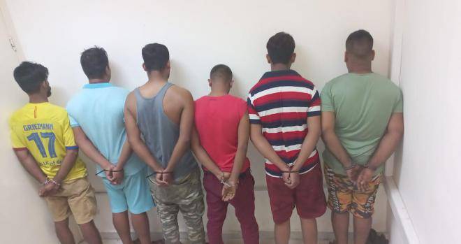 خططوا نفذوا وقتلوا بهدف السرقة.. مجموعة أشخاص من الجنسية البنغلادشية في قبضة قوى الأمن