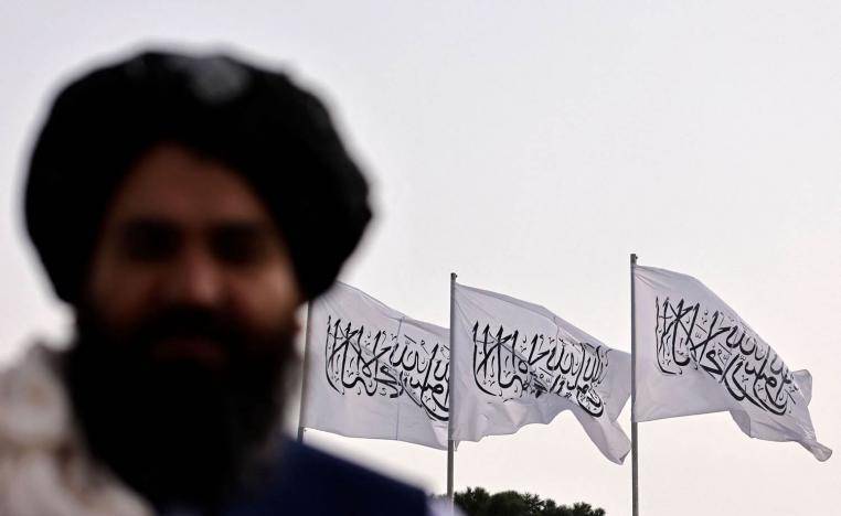 "طالبان" تهدّد إدارة بايدن