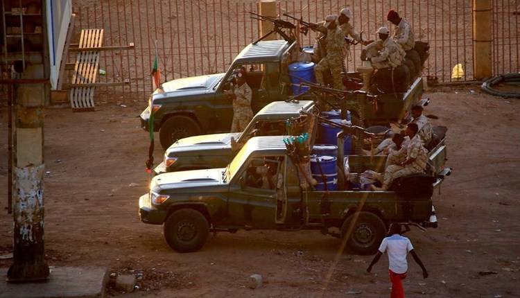 السودان: مقتل عناصر أمنية في كمين في درافور