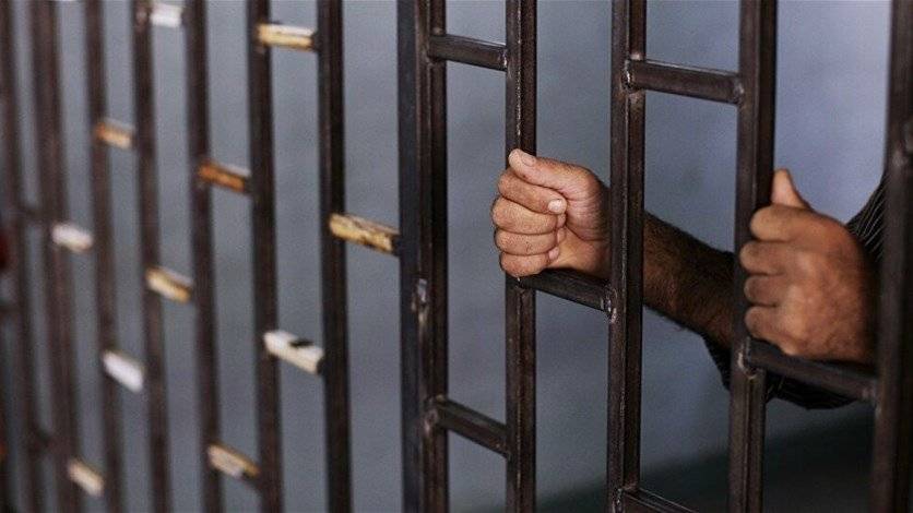 فرار سجناء من نظارة جسر العدلية اليوم.. إليكم التفاصيل والأسماء