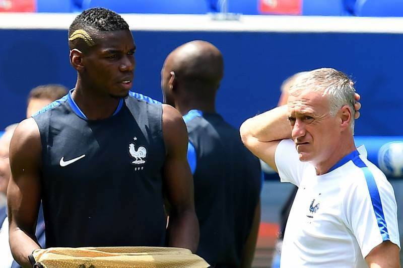 فرنسا في مأزق.. ديشامب يفتح أبواب المونديال لبوغبا و "الإنسان الآلي"