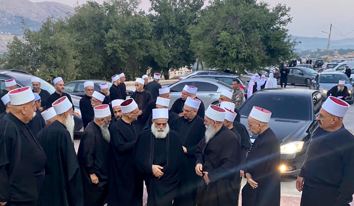 أبي المنى حذّر من محاولات 
الخروج عن القواعد والأصول التوحيديّة