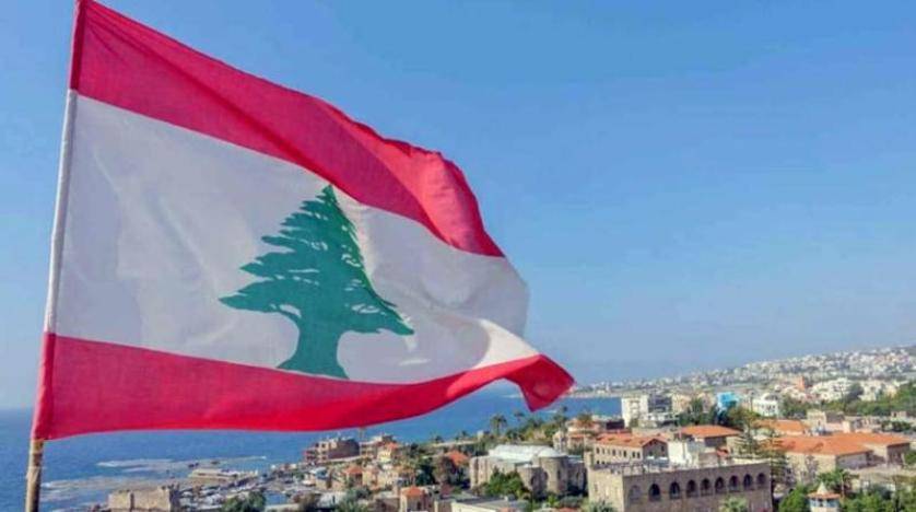 دولار السوق الموازية يتخطّى عتبة الـ 31000
